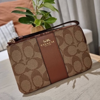 COACH F58035 CORNER ZIP WRISTLET IN SIGNATURE CANVAS