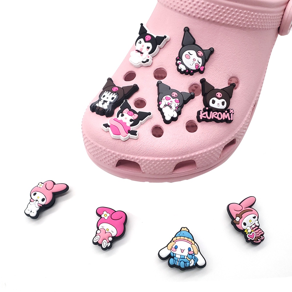 ราคาและรีวิวKawaii Kuromi Melody jibz น่ารัก สไตล์ญี่ปุ่น อุปกรณ์เสริมรองเท้า สําหรับเด็ก 1 ชิ้น