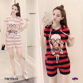 TW10918 Set 2 ชิ้น เสื้อแขนสั้นลายทาง สกรีนอกลายผู้หญิง มีหมวกฮู้ด