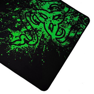 razer-goliathus-แผ่นรองเมาส์ขนาดใหญ่