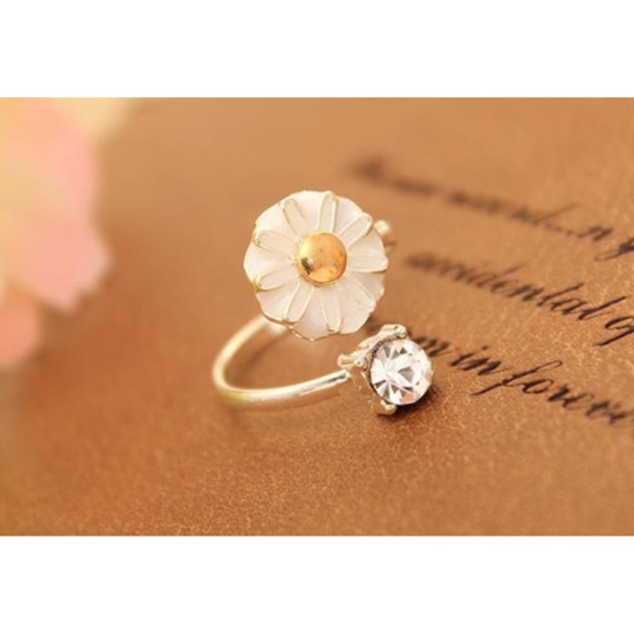 cct-พร้อมส่งค่ะ-แหวนแฟชั่น-รูปดอกไม้-แหวนดอกเดซี่น่ารักๆ-สไตล์เกาหลี-สำหรับผู้หญิง