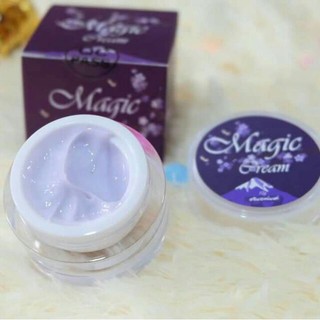 ฟื้นฟูผิวหน้าที่แห้งเหี่ยว Magic Cream  ครีมเวทมนต์ **ลดความหมองคล้ำ คืนความกระจ่างใสให้ผิว