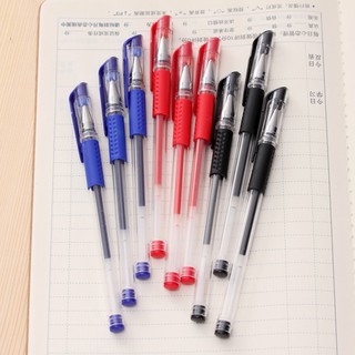 ภาพขนาดย่อของภาพหน้าปกสินค้า(P-022) ปากกาเจล มี3สี 0.5mm หัวปกติ/หัวเข็ม Classic 0.5 มม.(สีน้ำเงิน/แดง/ดำ) ปากกาหมึกเจล จากร้าน nemurestationary บน Shopee