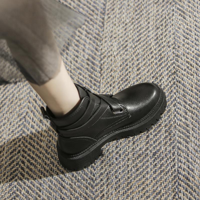 hot-sale-martin-boots-womens-british-style-2022-new-fashion-all-match-single-boots-women-รองเท้าบูทสั้นส้นหนา