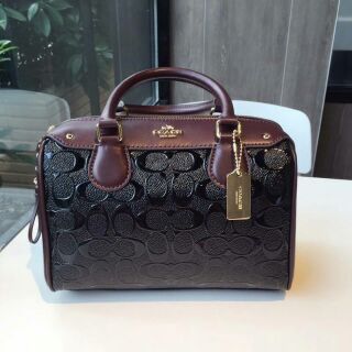 COACH f11920 MINI BENNETT SATCHEL IN SIGNATURE DEBOSSED PATENT LEATHERแท้💯outlet