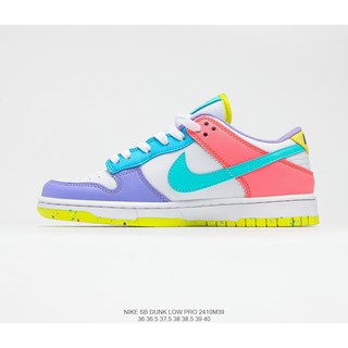 ภาพหน้าปกสินค้า[Shoes World] ของแท้ Nike SB Dunk Low candy egg SB dunked rebounds รองเท้าผ้าใบแฟชั่นรองเท้าวิ่งรองเท้าผู้ชาย ที่เกี่ยวข้อง