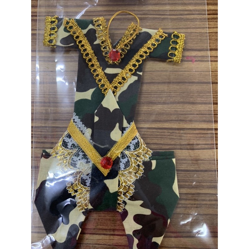 ภาพสินค้าชุดแก้บน แถมธูปโชคลาภ ชุดทหาร ชุดกุมาร กุมารี เป็นผ้าค่ะ แถมธูปโชคลาภค่ะ จากร้าน phattrarachkaew บน Shopee ภาพที่ 7