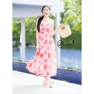 💋By BunnyFashion💋
Maxi dress ผ้าพิมพ์ลายดอก หลังไขว้เว้า สวยงามดั่งเจ้าหญิง