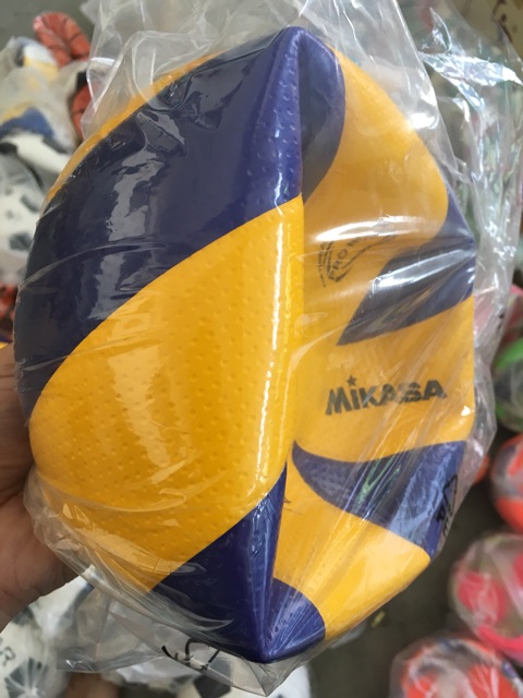 ภาพสินค้าลูกวอลเลย์บอล Mikasa หนัง PU รุ่น MVA300 ลูกวอลเลย์บอล FIVB Official หนัง PU ไซซ์ 5 ลูกวอลเลย์บอล จากร้าน daiwa.th บน Shopee ภาพที่ 3