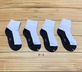 ภาพขนาดย่อของภาพหน้าปกสินค้าถุงเท้านักเรียน คู่9บาทz学生袜平板 จากร้าน dong.socks บน Shopee ภาพที่ 2