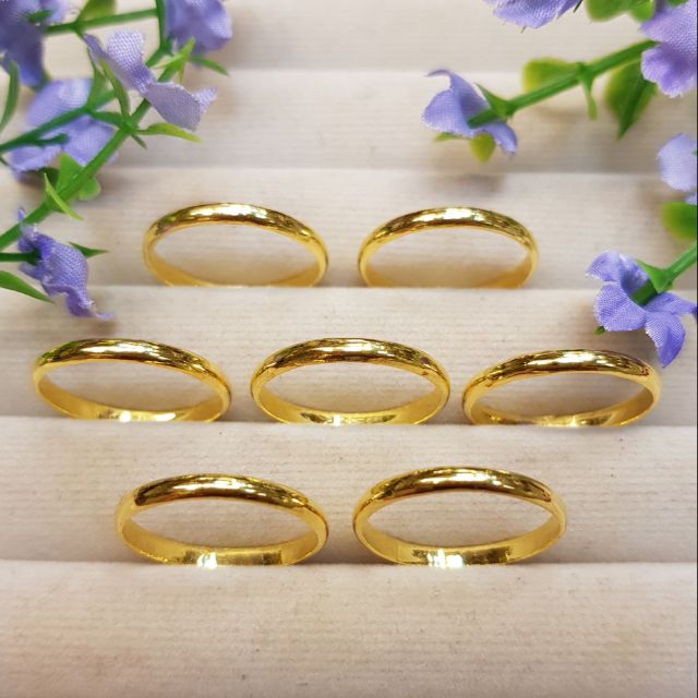 ภาพหน้าปกสินค้าFFS แหวนทอง 1 กรัม เกลี้ยงปอกมีด น้ำหนัก1กรัม ทองคำแท้96.5% มีใบรับประกัน จากร้าน fourfivesix. บน Shopee