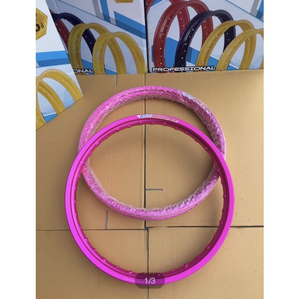 โยโก-yoko-ขอบล้อสีชมพู-พิงค์แพนเตอร์-pink-panther-1-40x17-ของแท้-100-1-คุ่-rim-ขอบ17-ล้อสี-ขอบล้อ-ล้อโล