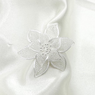 เข็มกลัดเงินดอกพิกุล เข็มกลัดดอกไม้ ลายดอกไม้ เข็มกลัดดอกไม้เงินแท้ 925: DSP 925 Sterling Silver Brooch [ASPB0048]