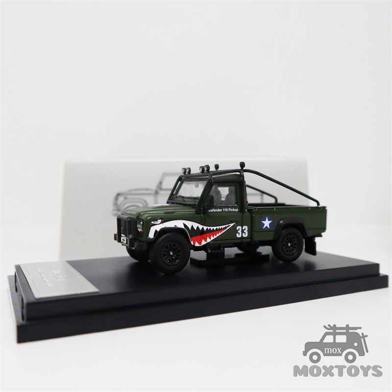 โมเดลรถยนต์ Master 1:64 Land Rover Defender PickUp Truck Shark สีดํา สี ...