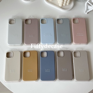 พร้อมส่ง***สำหรับ 12-13 pro max เคสซิลิโคนสีพื้น ไม่มีโลโก้ โทนสีมินิมอล เอิร์ธโทน ด้านในเป็นกำมะหยี่ ลบรอยปากกาได้