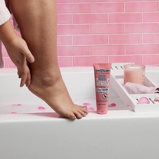 Soap&glory Heel genius ครีมทาเท้า บอกลาส้นเท้าแตก ใน 2 สัปดาห์! สูตรใหม่มีมิ้นท์เพิ่มความเย็น!