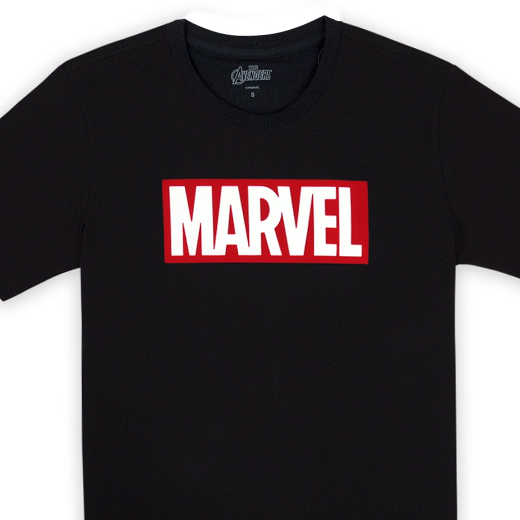 เสื้อยืดผ้าฝ้ายพิมพ์ลายขายดี-marvel-men-logo-flock-print-t-shirt-เสื้อมาร์เวลผู้ชายพิมพ์กำมะหยี่-ผ้าไมโครบรัช-สินค้าลิ