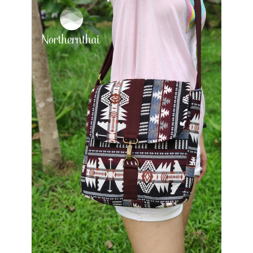 กระเป๋าสะพายข้างฝาปิด-ลายผ้าเมือง-โทนสีน้ำตาล-ฝ้ายแท้-100-คุณภาพดี-น้ำหนักเบา-กระเป๋าแฟชั่นวินเทจ-northernthai