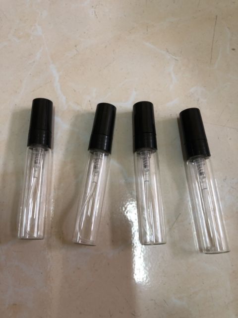 ขวดแก้วsp5cc-สเปรย์แก้วใสฝาพลาสติก-5-ml12ใบราคา50