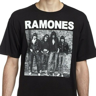 เสื้อยืดวินเทจกระหน่ํา เสื้อยืดคลาสสิก พิมพ์ลายอัลบั้ม RAMONES rock band 70s jordan punk 80s vtg MJjmpj79KAcolo86S-5XL