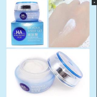  BIOAQUA ครีมให้ความชุ่มชื้นHyaluronic Acid, 50 กรัม, เอสเซ้นส์เจล Hyaluronic acid moisturizing cream 50g essence gel