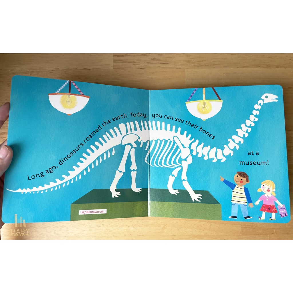 hello-world-dinosaurs-หนังสือเด็กภาษาอังกฤษ-หนังสือภาษาอังกฤษสำหรับเด็ก-หนังสือเสริมพัฒนาการ-นิทานภาษาอังกฤษ