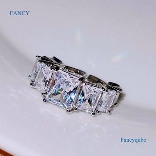 Fancy ใหม่ แหวนหมั้นแต่งงาน ประดับเพชร ทรงสี่เหลี่ยม หรูหรา ปรับได้ สีเงิน แฟชั่นสําหรับผู้หญิง