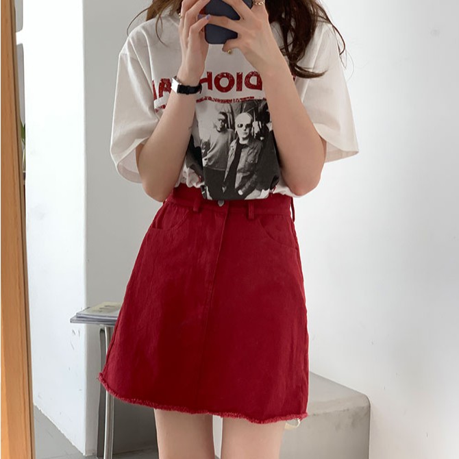 ภาพหน้าปกสินค้าCHUUCHOP_พร้อมส่ง(C6554)   Mini CHUU skirts กระโปรงยีนส์สั้น มี6สี