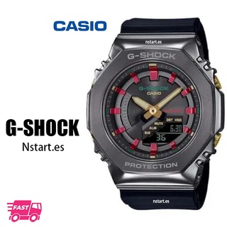 ภาพหน้าปกสินค้าG-shock นาฬิกาข้อมือสปอร์ต ธีมคริสต์มาส แปดเหลี่ยม สายโลหะ GM-2100CH ซึ่งคุณอาจชอบราคาและรีวิวของสินค้านี้