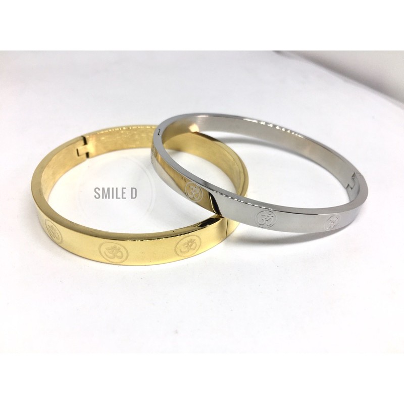 ภาพสินค้ากำไลโอมมหามงคล จากร้าน smiled_1984 บน Shopee ภาพที่ 1