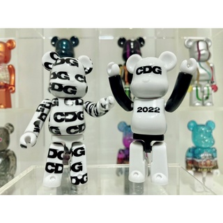 (ของแท้) Be@rbrick Series 44 Top Secret: CDG &amp; CDG2022  (Bearbrick)