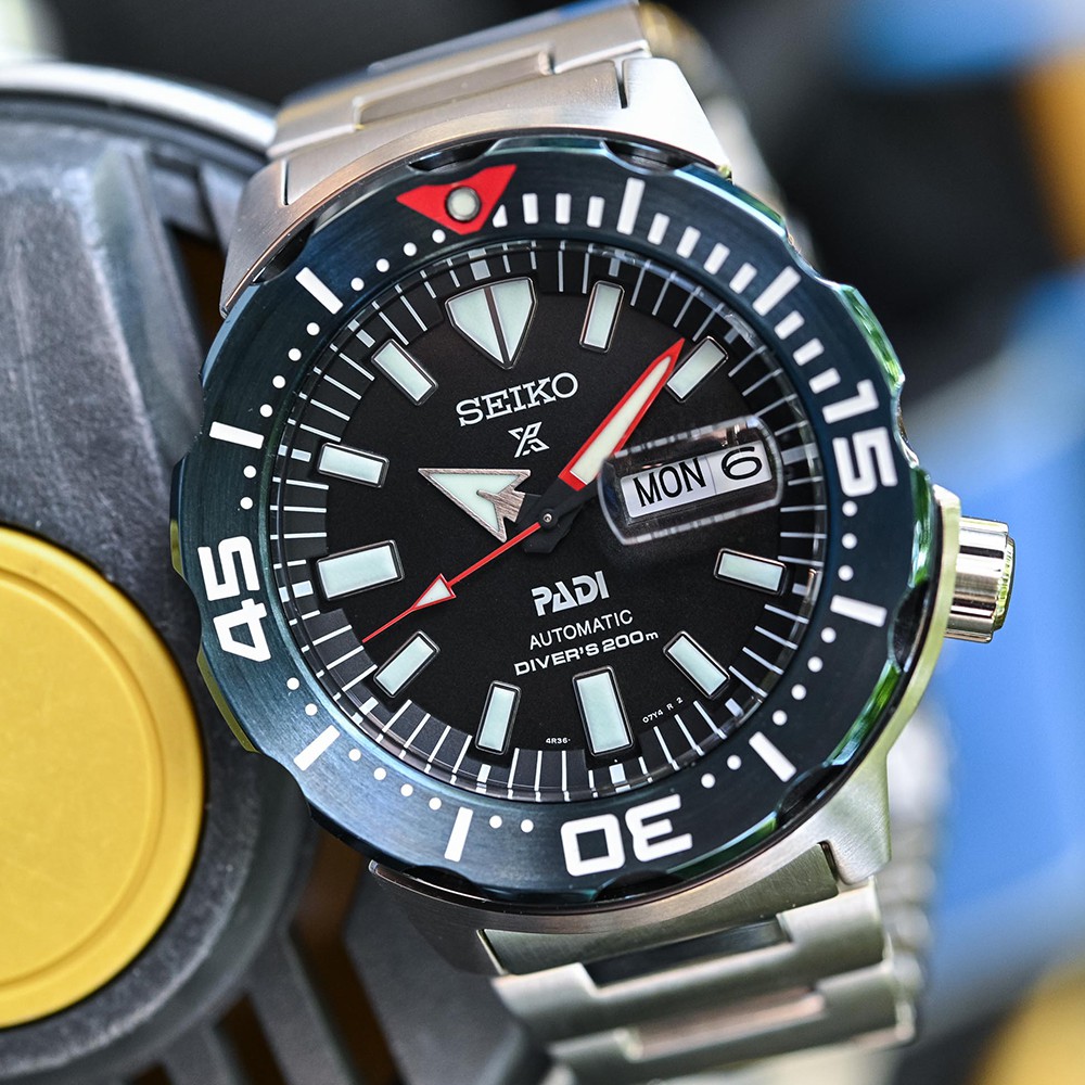 seiko-monster-prospex-padi-special-edition-นาฬิกาข้อมือผู้ชาย-สายสแตนเลส-srpe27k1-srpe27k