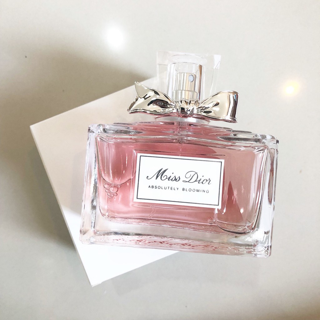 รูปจำลอง-christian-dior-miss-dior-cherie-blooming-bouquet-edt-5-ml