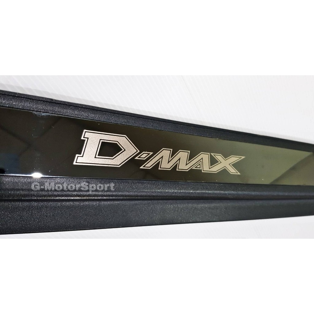 ภาพหน้าปกสินค้ากันรอยชายบันไดพลาสติกสีดำ ISUZU D-Max ปี2020-ปัจจุบัน ใส่ได้ทุกรุ่น จากร้าน g_motor บน Shopee