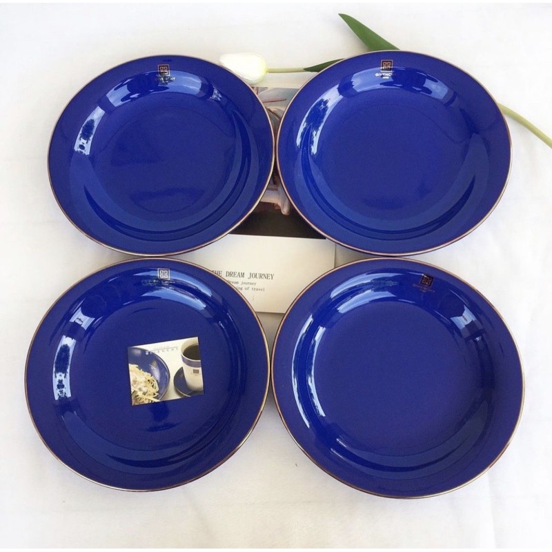 (พร้อมส่ง) Givenchy plate | Shopee Thailand