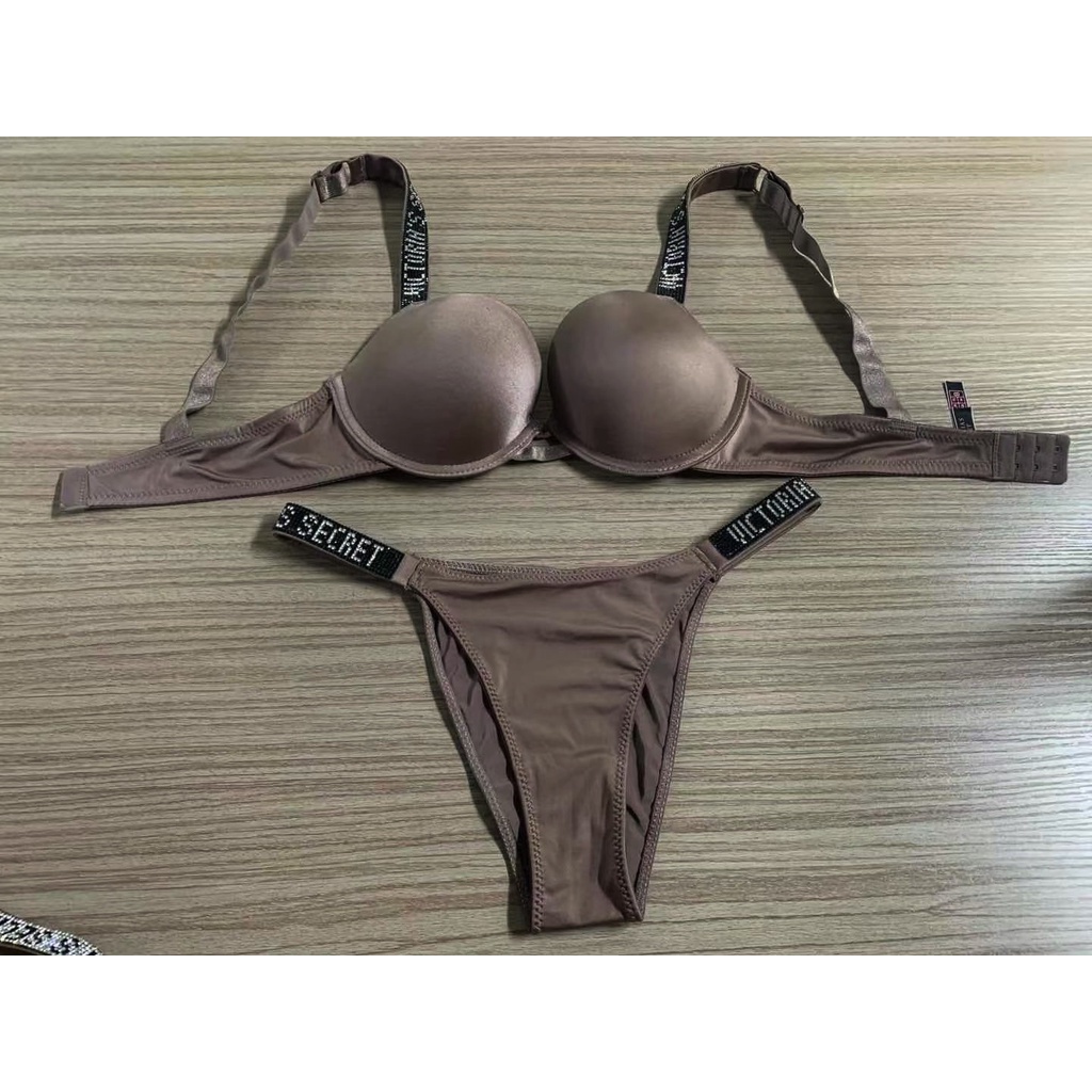 2 ชิ้น / เซต --- VERYSEXY Bombshell Add-2-cups Shine Strap Push-Up Bra ...