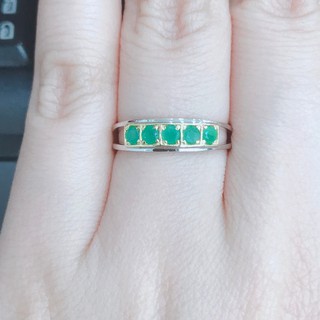 แหวนเงินแท้ 92.5 % ฝังพลอยแท้ มรกต (Emerald)  รุ่น GR2656