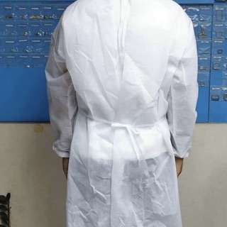 ภาพขนาดย่อของภาพหน้าปกสินค้าชุดกาวน์ใยสังเคราะห์ ISOLATION GOWN จากร้าน 7ringshopping บน Shopee