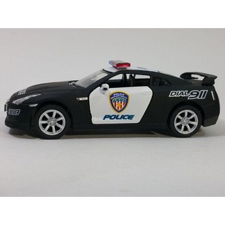 โมเดลรถยนต์ Kinsmart 2009 Nissan GT-R Black &amp; White Police Squad Car 1/36 Scale Diecast Interceptor  ทำจากเหล็ก