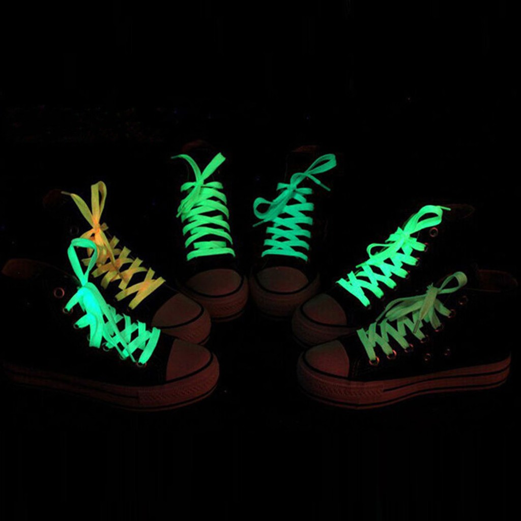 ภาพหน้าปกสินค้าเชือกผูกรองเท้า แบบเรืองแสง เชือดรองเท้าแฟชั่น