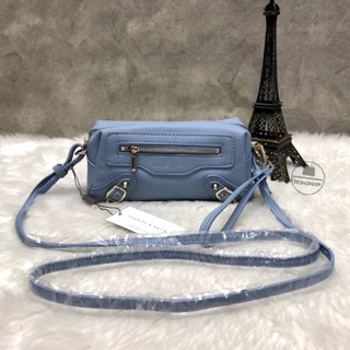 Charls&amp;keith handstrap bag (outlet) สีฟ้า