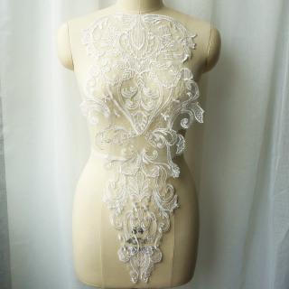 ภาพหน้าปกสินค้าสีขาวปักลูกไม้ Applique จักรเย็บผ้าฝ้ายดอกไม้ปกแพทช์ชุดแต่งงานชุดเจ้าสาว DIY หัตถกรรม ที่เกี่ยวข้อง