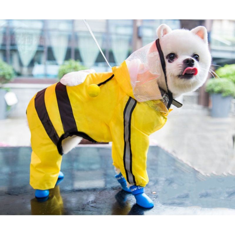 ภาพหน้าปกสินค้าเสื้อกันฝนสุนัข ชุดกันฝนสุนัข เสื้อกันฝนสัตว์เลี้ยง เสื้อผ้าสุนัข มี 3 สี