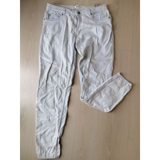 MNG Jeans สีซีดมือสอง เอว 30-32