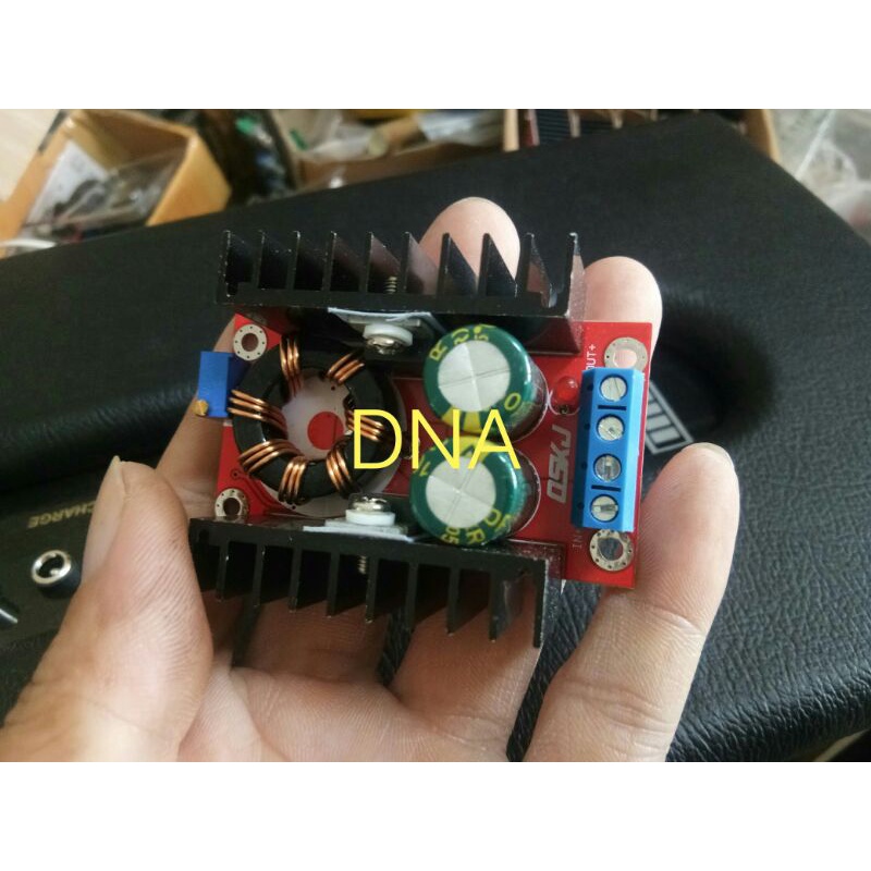 วงจรเพิ่ม-แรงดันไฟฟ้า-150w-boost-converter-dc-dc-แปลงไฟจาก-10-32v-เป็น-12-35v-step-up-โมดูลชาร์จแรงดันไฟฟ้า