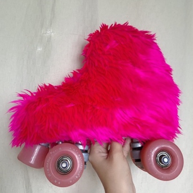 cover-skate-สีแบบโอ๊ยยแสบตา-มาใหม่-สีบาร์บี้-สวยมากๆๆๆ-ที่คลุมรองเท้าสเก็ต-โรลเลอร์สเก็ต-อินไลน์-ฟิกเกอร์สเก็ต