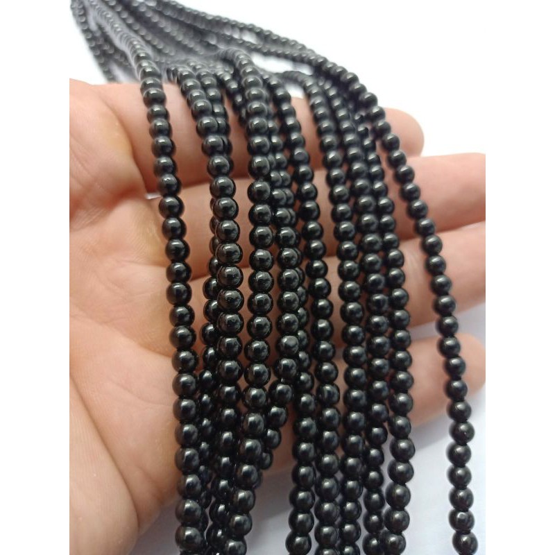 หินโอนิกซ์-1-เส้น-ทรงกลม-เม็ดขนาด-4-5-มม-อะไหล่ร้อยเครื่องประดับ-อะไหล่ร้อยสร้อย-round-black-onyx-beads