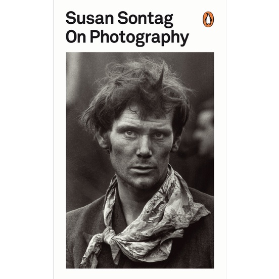 on-photography-penguin-modern-classics-susan-sontag-paperback-penguin-modern-classics