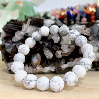 กำไลข้อมือ หินนำโชค ฮาวไลท์ Howlite *หินแท้ ธรรมชาติ*