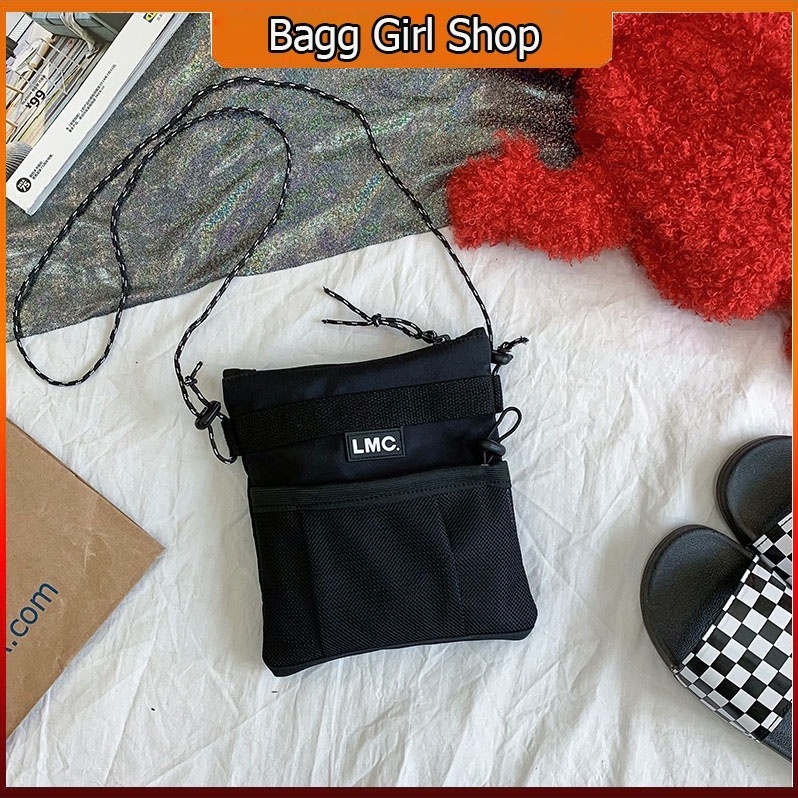 ภาพสินค้าราคาต่ำสุด LMC กระเป๋าสะพายไหล่ผู้หญิงแฟชั่นผ้าใบสีดำ จากร้าน atchara393306 บน Shopee ภาพที่ 6